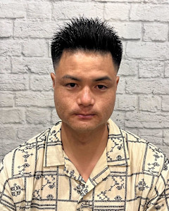 スキンフェードで魅せるシャープなスパイキースタイル - グレイスフルバーバー プラチナム掲載