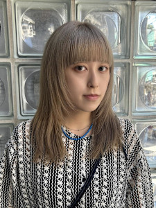 ミルクティーベージュ/レイヤー - FACE。石川町掲載