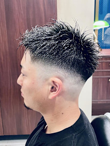 【30代 男性】ロンドンスパイキーフェード（大宮/バーバー） - Graceful Barber London掲載