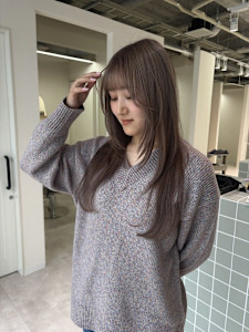 ミルクティーベージュ/ケアブリーチ/ダブルカラー/レイヤー - newi 広島掲載