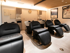 ヘアメディカルサロン名古屋 完全個室・髪質改善(ヘアメディカルサロンナゴヤ カンゼンコシツ カミシツカイゼン)