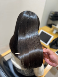 初回来店で激変★エリア初導入”美髪矯正"