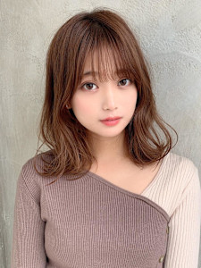 2wayバングでイメチェン顔まわりレイヤーのくびれヘアが人気 - AFLOAT/L 錦糸町【アフロートエル】掲載