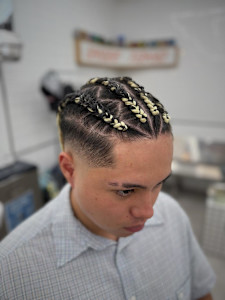 コーンロウ - DAMDEE TOKYO 心斎橋掲載