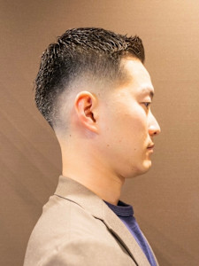 フェード - ヒロ銀座バーバーショップ難波店掲載