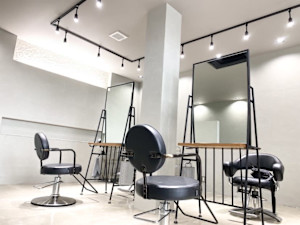 MONOTONE(モノトーン)