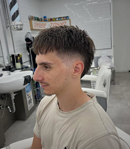 バーストフェード - DAMDEE TOKYO 心斎橋掲載