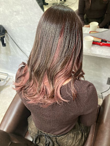 インナーカラーピンク - GLADGE池袋/ダブルカラー/ブリーチ掲載