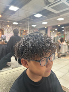 「初めてのパーマにも◎」