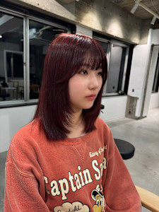 ワインレッドチェリーレッド暖色カラーミディアムレイヤー - YOKE掲載