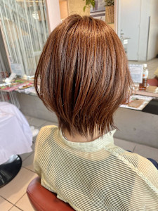 小顔見せくびれレイヤースタイル