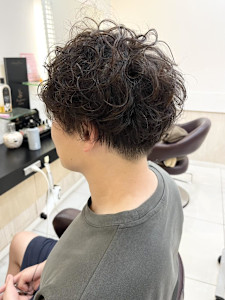 メンズパーマカーリーヘアシャドウパーマツイストスパイラル - K:R鶴川掲載