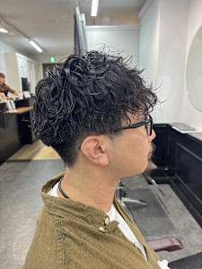 メンズパーマ/ツイスパ/波巻き/ニュアンスパーマ/ピンパーマ - AO。掲載