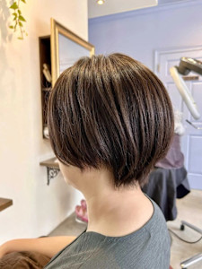 グラデーションショートボブ - Lourdes hair design掲載