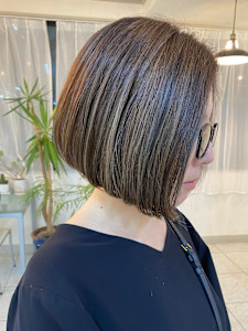 前下がりボブ - HAIR&MAKE STUDIO MIMURO掲載