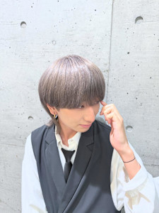 シルバーカラー