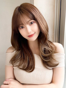 大人かわいいくびれヘアセミロング × ミルクティーベージュ - AFLOAT/L 錦糸町【アフロートエル】掲載