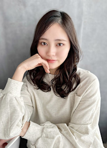 ロング - Resortsalon M 新宿東口掲載