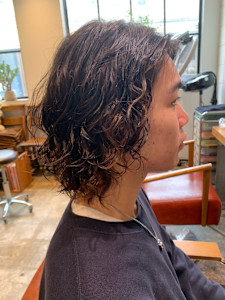 スパイラルパーマ×メンズスタイル