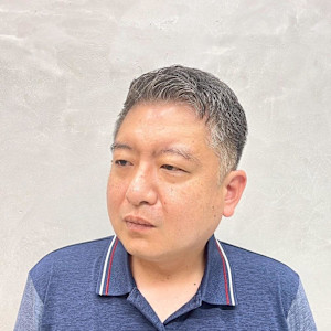 ソフモヒ風ショート - SARM MAN 人形町〈理容室〉掲載