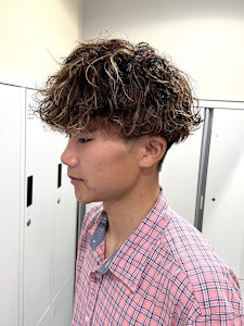 【平山明樹】波巻きメッシュパーマ - STYLE 茅ヶ崎 smart salon掲載