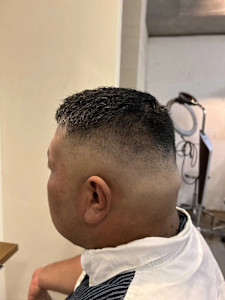 メンズフェードカット - Lourdes hair design掲載