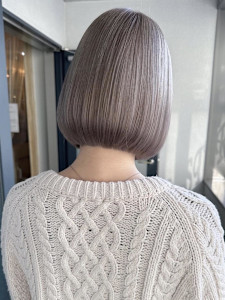 ホワイトシルバー/ホワイトブロンド/アッシュブロンド - L’ea by artina 錦糸町掲載