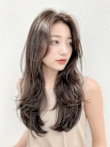 無造作ロングヘア×ツヤ感ブラウン - SOURCE 茨木掲載