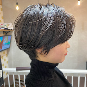 半個室型美容室 Sourire 新宮店(ハンコシツガタビヨウシツ スーリール シングウテン)