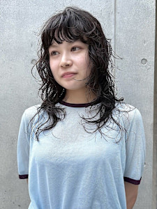 柔らかさのあるレイヤーパーマ/ミディアムレイヤー - soi conc 下北沢掲載