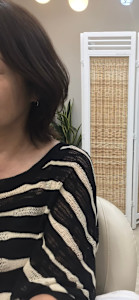 ミディアムレイヤーキレイな大人ヘアー