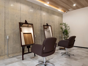 Live raise 京都三条店【リブ レイズ】(リブレイズ キョウトサンジョウテン)