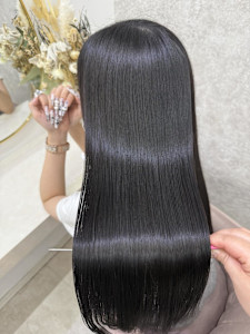 ミディアム/暗めカラー/デザインカラー/フェイスフレーミング - Lovis掲載