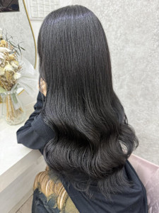 ミディアム/暗めカラー/デザインカラー/フェイスフレーミング - Lovis掲載