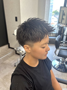 爽やかアップバングスタイル - CØDE by KENJE掲載