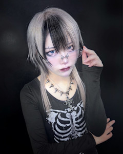 セクションカラー　デザインカラー　ハイトーン　原宿/表参道 - Null 原宿店 デザインカラー/ダブルカラー掲載