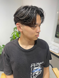 センターパート - ALLYS shibuya掲載