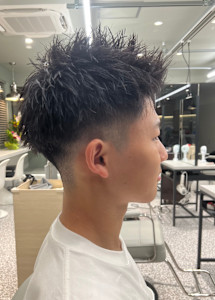 アップバングスパイキーショート - tip・top 成増店掲載