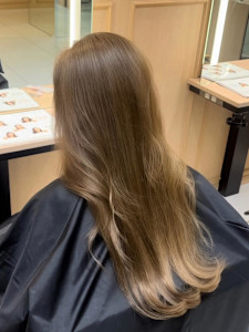 伊勢原/ブリーチ/Wカラー/ハイトーンカラー/トリートメント