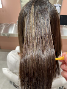 酸性ストレート/髪質改善ストレート