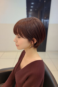 【小田急相模原】丸みショートボブ×カシスレッド - LOHAS by KENJE掲載