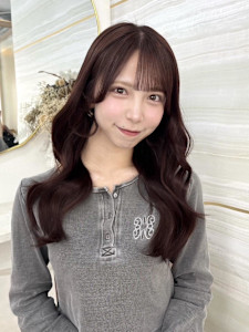 《高橋亜美》ピンクブラウン/秋カラー/艶髪/大宮 - elu by lovis掲載