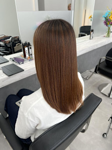 美革酸性ストレート - K&K  ブリーチ/ダブルカラー/プルエクステ/縮毛矯正/髪質改善掲載