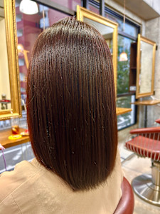 ピンクカラーミディアムスタイル - Lourdes hair design掲載