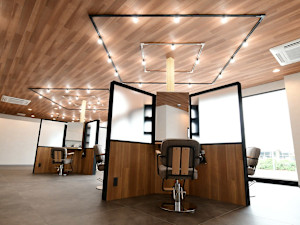 美容室 STROKE 伊勢崎宮子店【ストローク】(ビヨウシツ ストローク イセサキミヤコテン)