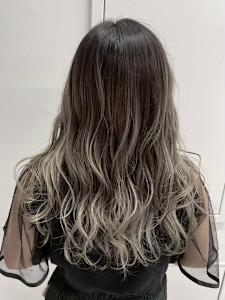 バレイヤージュ - Flora by siesta掲載