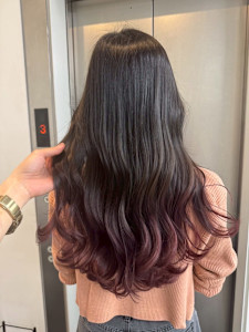 ピンクブラウングラデーション - Flora by siesta掲載