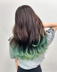 グラデーションカラー - Flora by siesta掲載