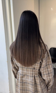 グラデーションカラー - Flora by siesta掲載