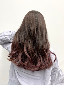 ピンクアッシュグラデーション - Flora by siesta掲載